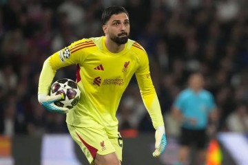 开云注册入口-马马尔达什维利14次首发中仅2次零封，最近7场首发均失球